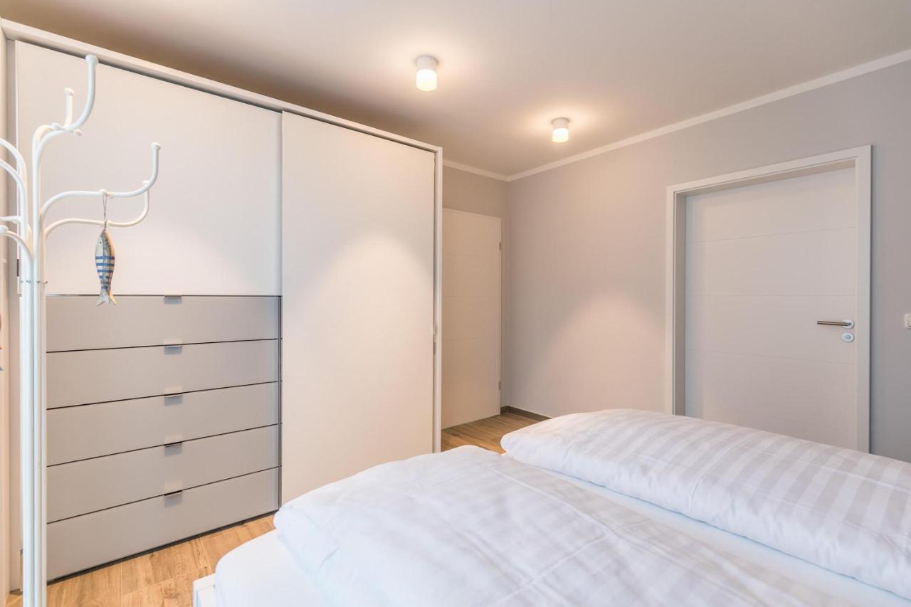 "Deichhausener Strasse 2" Wohnung Senator, 1 Og Büsum Esterno foto